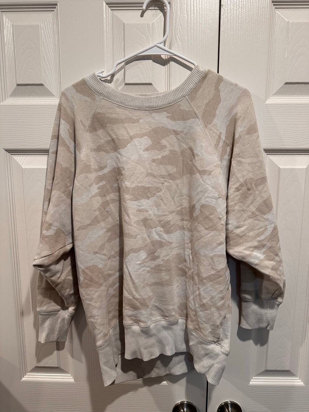 Aerie Beige Camo Oversized Crewneck Sweatshirt Raglan Sleeve Fleece Pullover